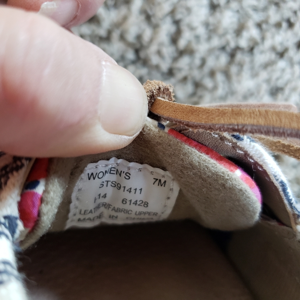 Floral Sperry Slide Ons - Picture 5 of 6